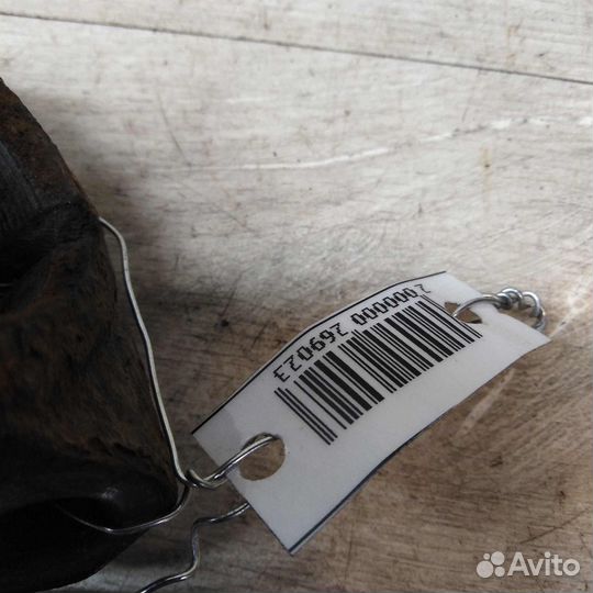 Кулак поворотный правый Ford Focus 1 ступица