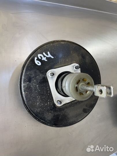 Усилитель тормозов вакуумный Renault Sandero 2009