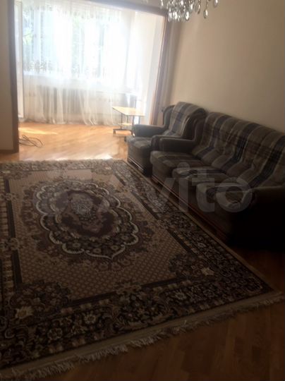 3-к. квартира, 80 м², 3/5 эт.