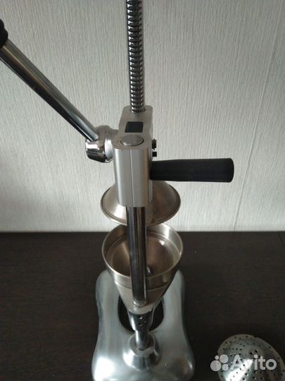 Соковыжималка для цитрусовых ручная