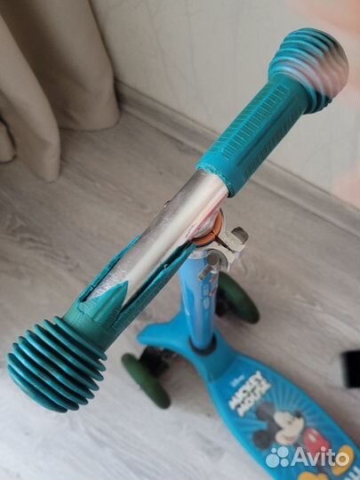 Самокат детский трехколесный