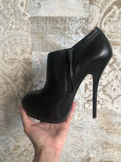 Ботильоны натуральная кожа 38