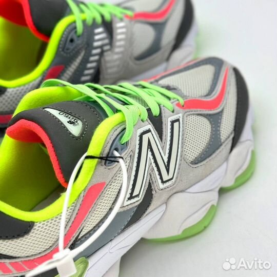 Кроссовки женские new balance