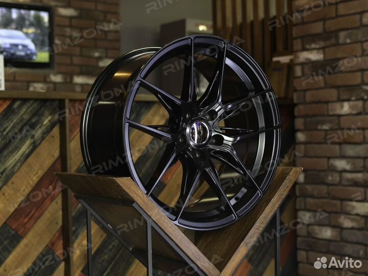 Литые диски R20 для Audi. Арт3086