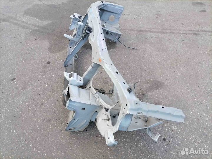 Телевизор (рамка радиатора) Toyota Cynos EL52