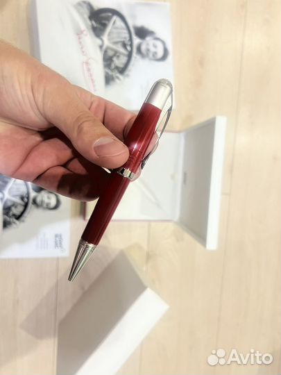 Шариковая ручка montblanc enzo ferrari 127176