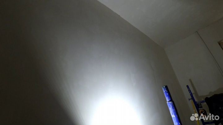 Шпаклевка стен, поклейка обоев, покраска стен