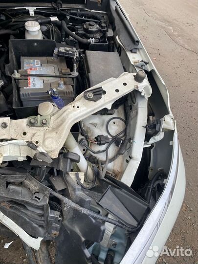 Mitsubishi L200 2.4 МТ, 2020, битый, 105 000 км