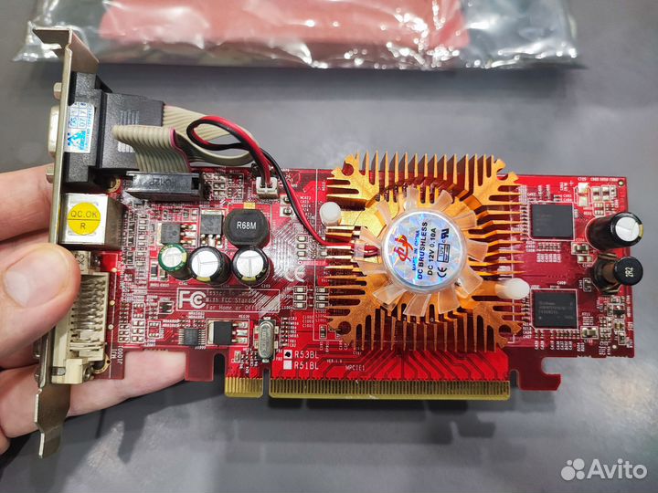 Видеокарта Radeon X1600 Pro