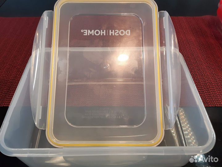 Контейнера пластиковые и стеклянные многофункцион