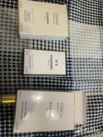 Пустые флаконы от духов Chanel
