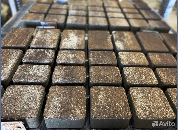 Крупноформатная тротуарная плитка