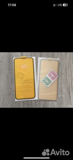 Чехлы на iPhone 13 про