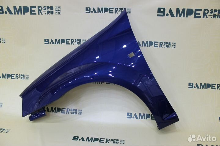 Крыло левое на LADA Largus