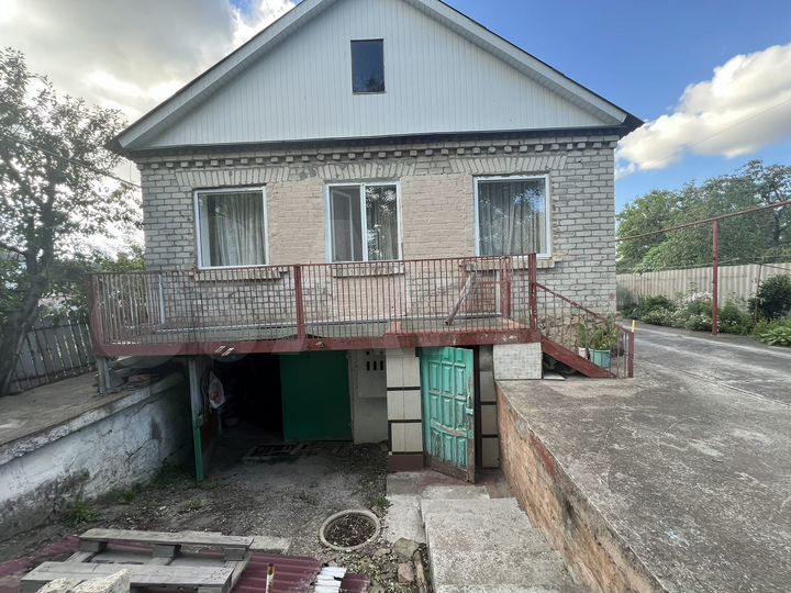 Дом 173 м² на участке 14 сот.