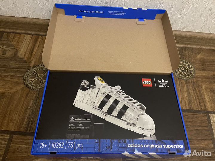 Lego x Adidas originals 10282 новое