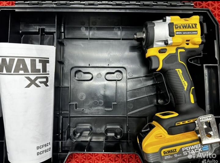 Гайковерт аккумуляторный dewalt DCF921