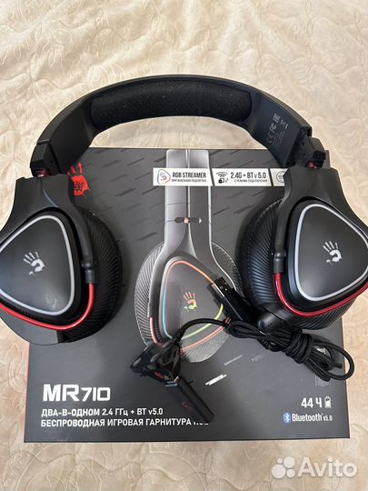 Беспроводные игровые наушники с микрофоном