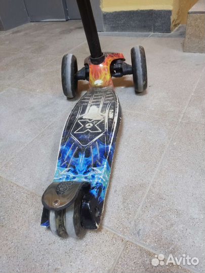 Самокат детский трехколесный