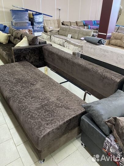 Диван Алмаз 4