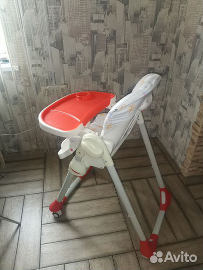 Стульчик для кормления babyton