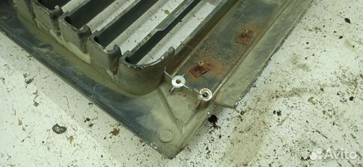 Решетка радиатора