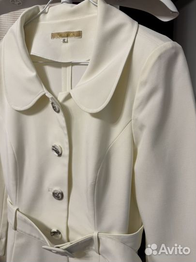 Пиджак женский белый