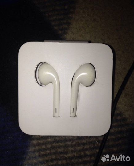 Наушники earpods