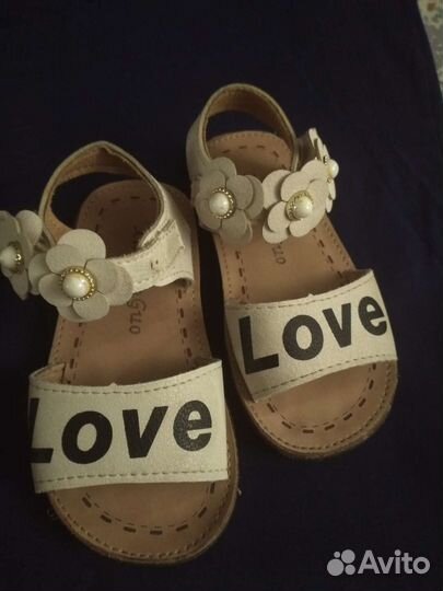 Босоножки для девочки