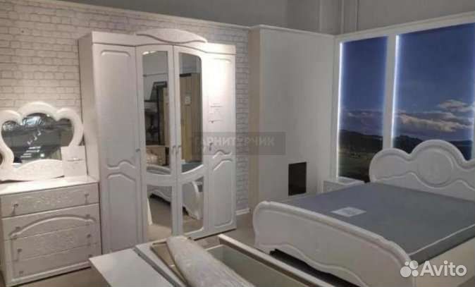 Продаётся мебель новая