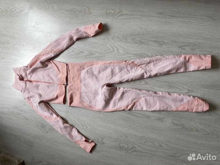 Спортивный костюм женский для бега, йоги и фитнеса