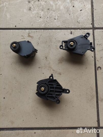 Сервопривод отопителя Renault Laguna I