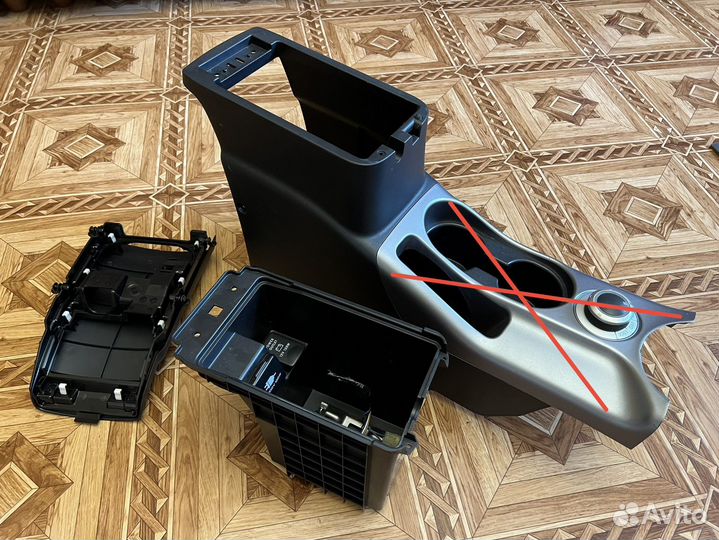 Центральная консоль Outlander XL подлокотник