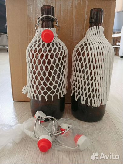 Бутылка 1 литр с бугельной пробкой