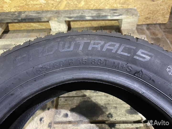 Vredestein SnowTrac 5 185/60 R15