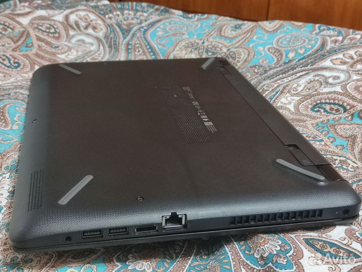 HP 15-ra058ur в идеальном состоянии