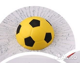 Наклейка на стекло машины