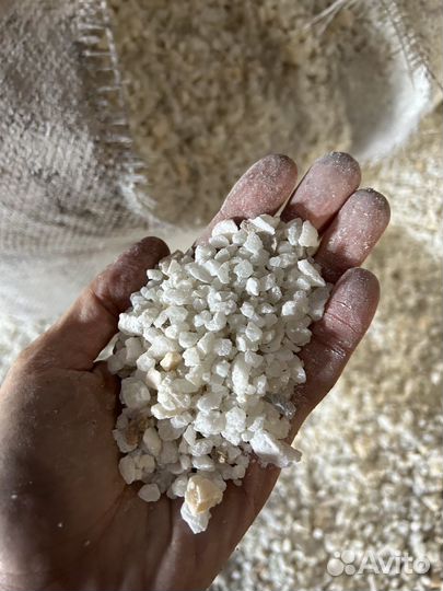 Щебень мраморный белый 10 20