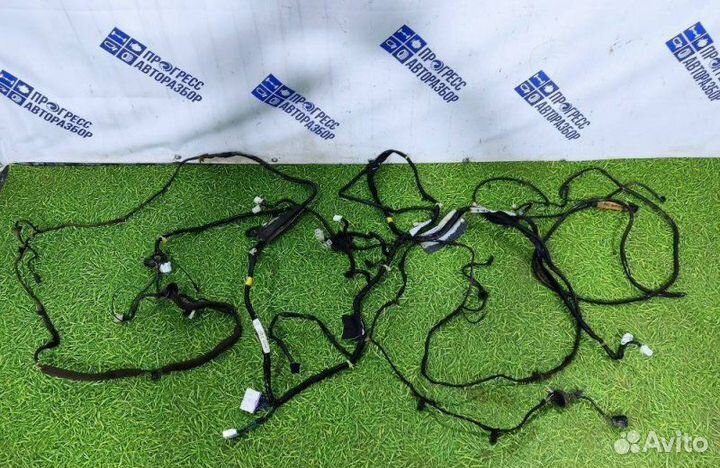 Проводка салона Mitsubishi Pajero Sport