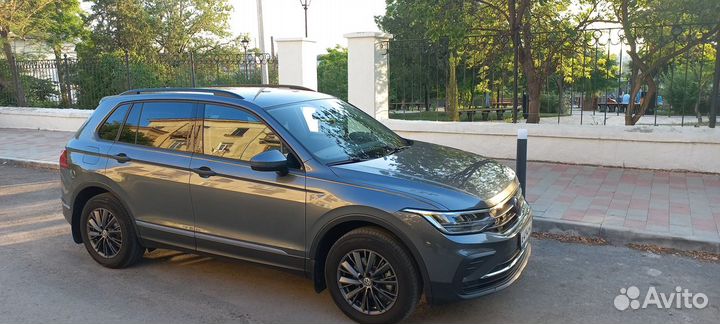 Volkswagen Tiguan 1.4 AMT, 2021, 25 000 км