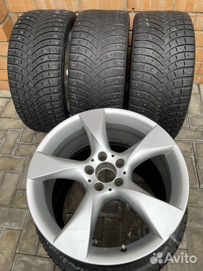 Колеса зимние Mercedes 255/35 R19 Michelin