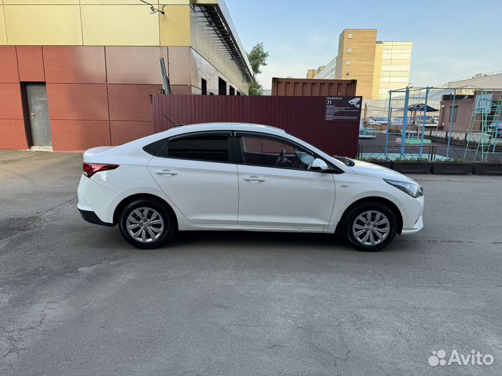 Hyundai Solaris 1.6 AT, 2021, 63 000 км