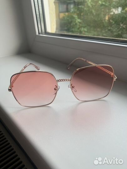 Солнцезащитные очки