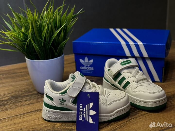 Кроссовки детские adidas