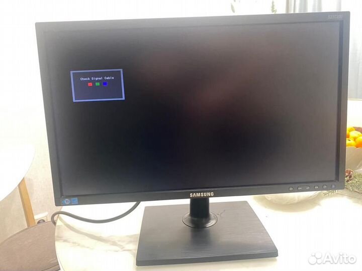 Монитор Samsung S22C200N (21.5)