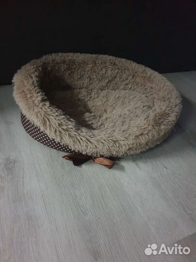 Лежанка для кошек