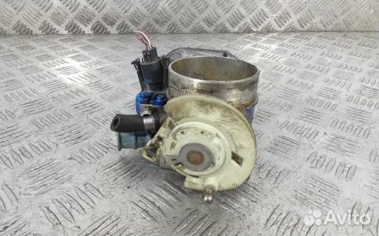Дроссельная заслонка бензиновая volkswagen passat
