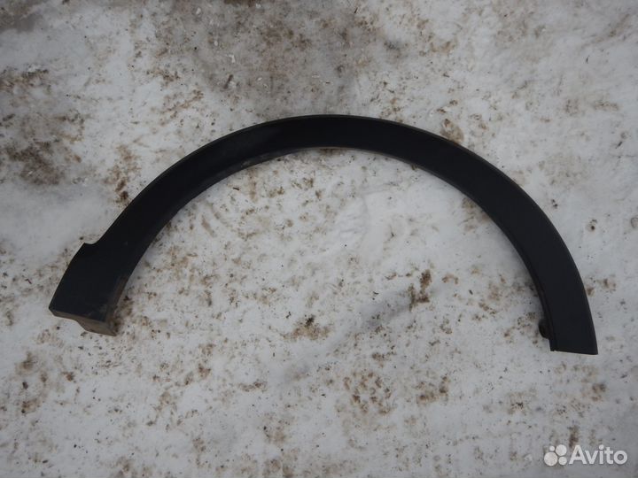 Накладка арки крыла передняя правая Renault Kaptur