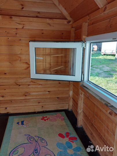 Детский игровой домик из дерева для дачи