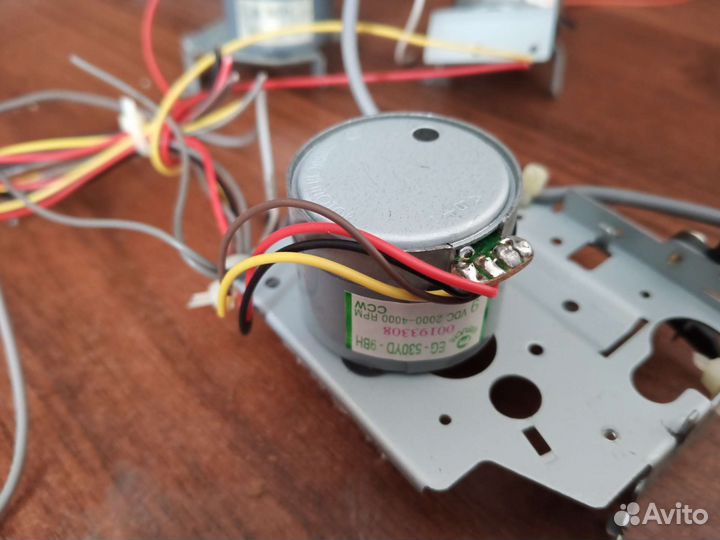 Запчасти на аудио магнитофон